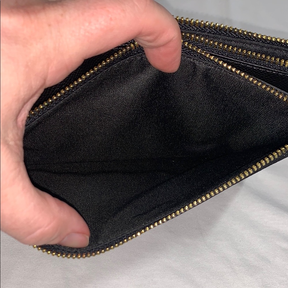 Coach Black Leather Wristlet with Gold‎ Details - 5100 - Picture 12 of 14